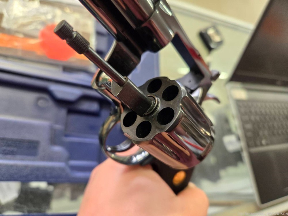 Extremely Nice 1992 Colt Python 357 Mag Blued 6" With Box And Paperwork-img-9