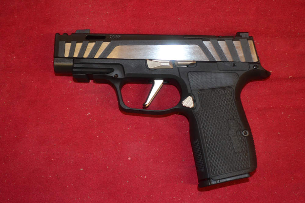 Sig Sauer P365AXG Equinox 9mm 3"Ported Barrel, Layaway Available.-img-2