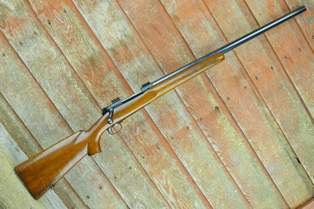 Pre-64 Winchester Model 70 - .220 Swift - *RARE HEAVY TARGET MODEL*-img-4