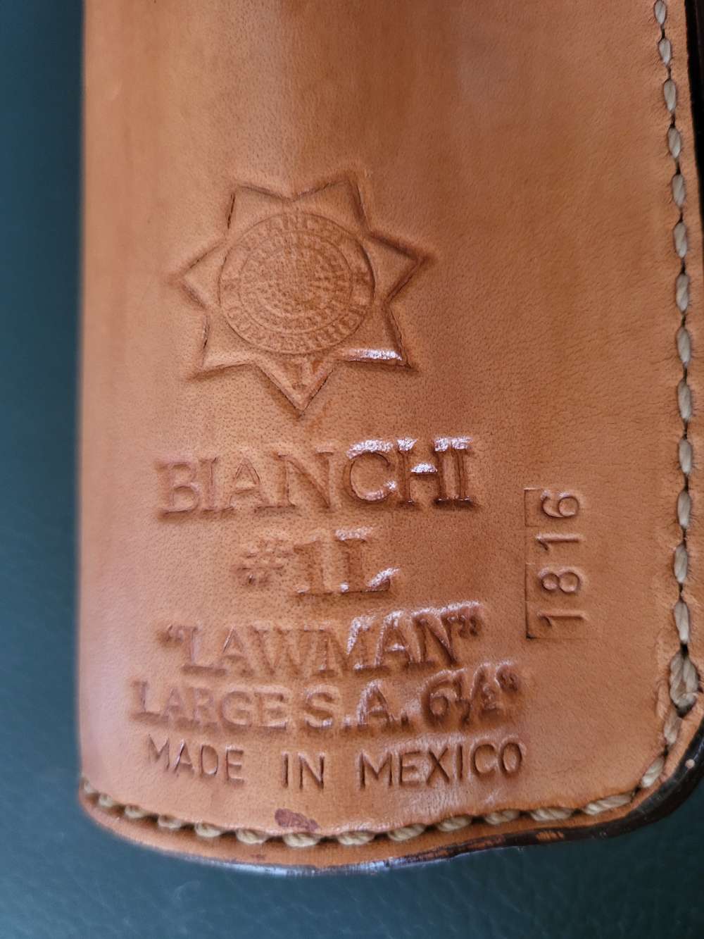 Bianchi "Lawman" #1L Large SA (6 1/2")-img-1