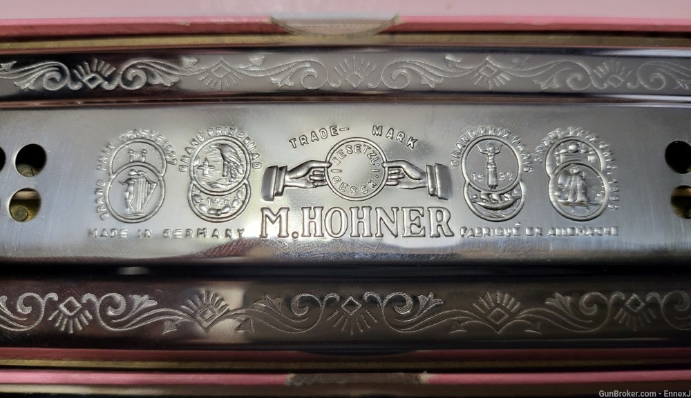 M. Hohner "The Echo" Bell Metal Reeds Harmonica -img-1