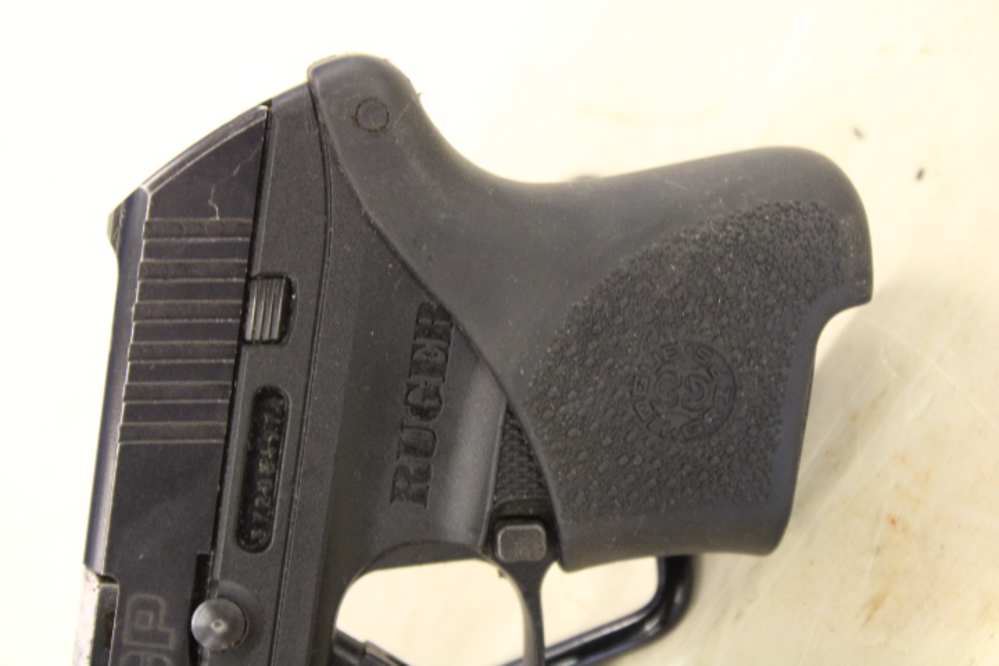 Ruger LCP, 380 ACP, Item P-533-img-5