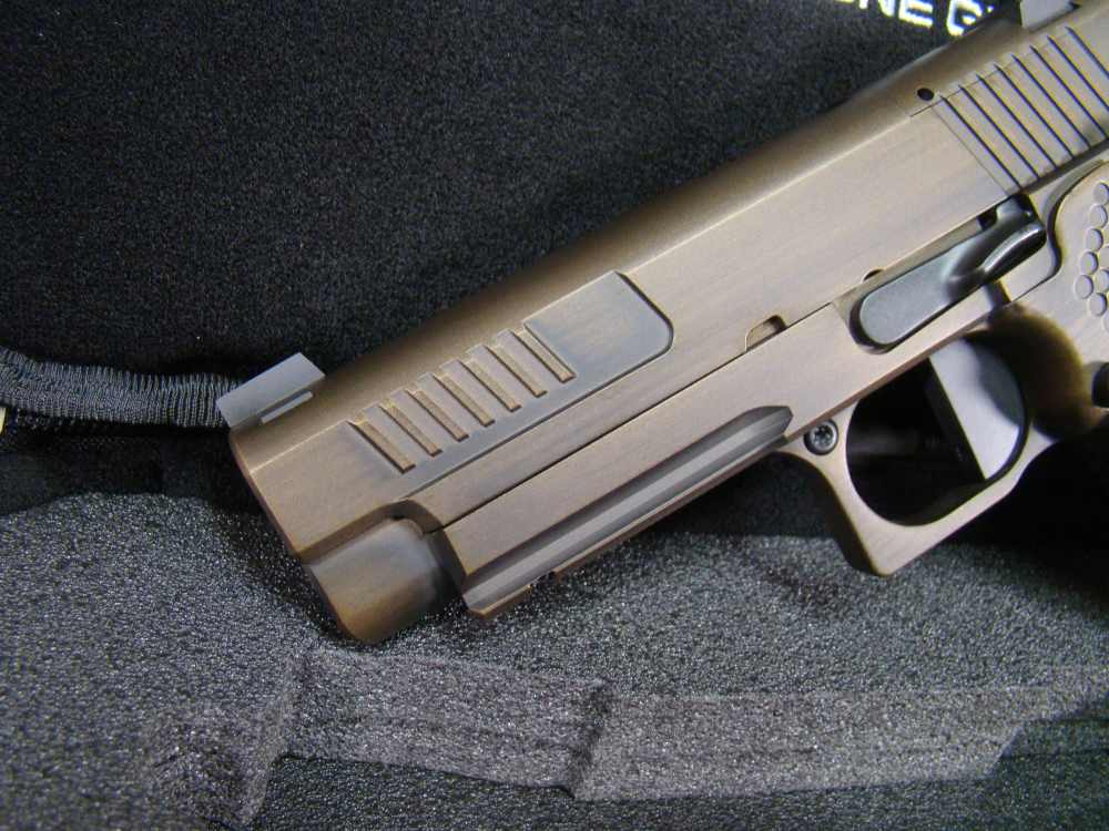Nighthawk Custom Delegate 4.25" Commander 1911 double-stack IOS Bronze 9mm-img-7