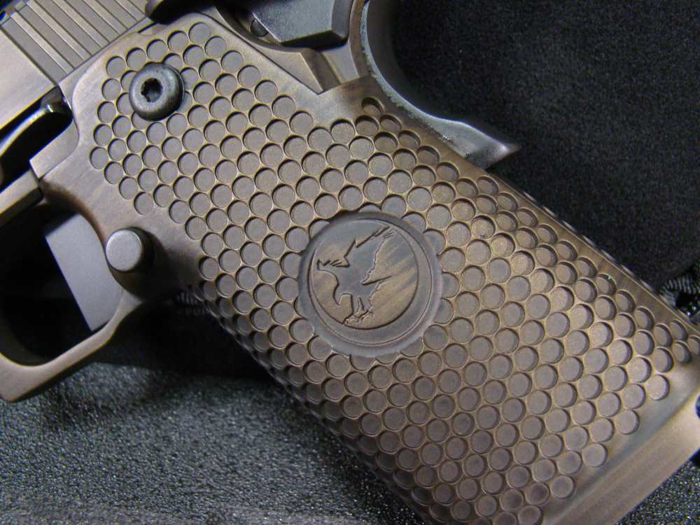 Nighthawk Custom Delegate 4.25" Commander 1911 double-stack IOS Bronze 9mm-img-4