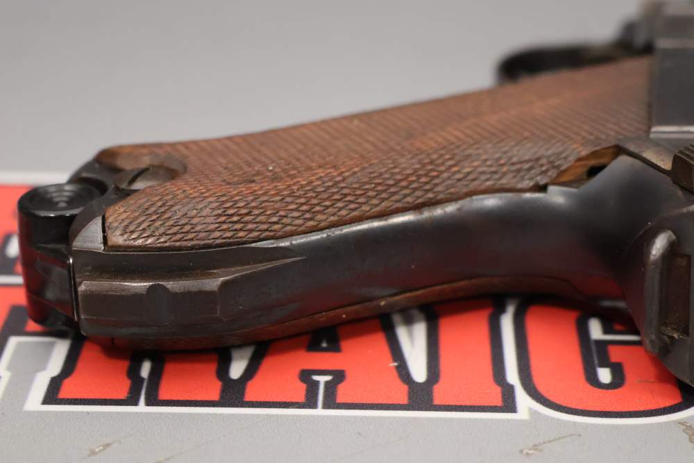 German DWM Luger P.08 9mm 4" w/ WW2 Holster-img-37