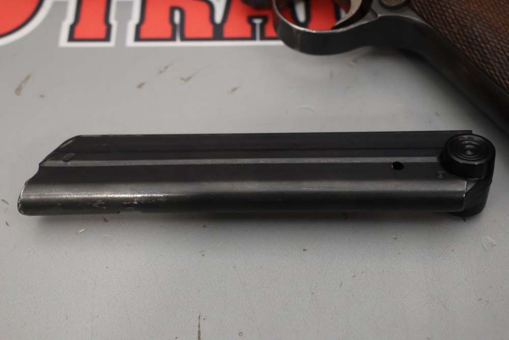 German DWM Luger P.08 9mm 4" w/ WW2 Holster-img-63