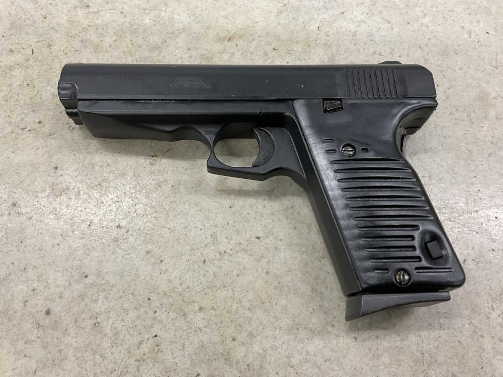 Lorcin Model L9 9MM Luger 4-1/2” Barrel 13 Round Magazine -img-3