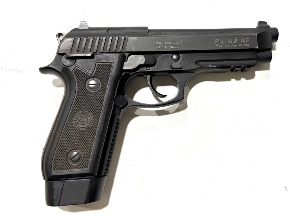 TAURUS PT92 FREE SHIPPING!!!!!!!!-img-0
