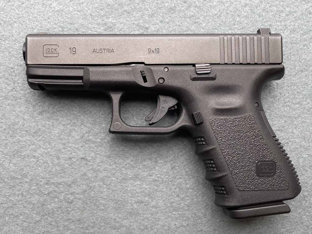 Nice-Glock 19 Gen 3 G3 Generation 3 G19 Classic 9mm Pistol $Super Deal$ 05-img-1