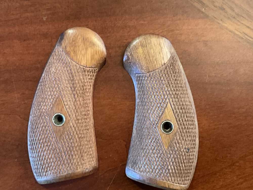 USMC Colt Model 1905 Grips.  Ultra Rare.  NOS-img-0