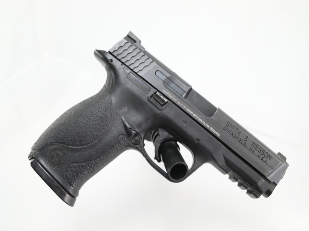 Smith & Wesson M&P 40 - .40 S&W Pistol - USED-img-1