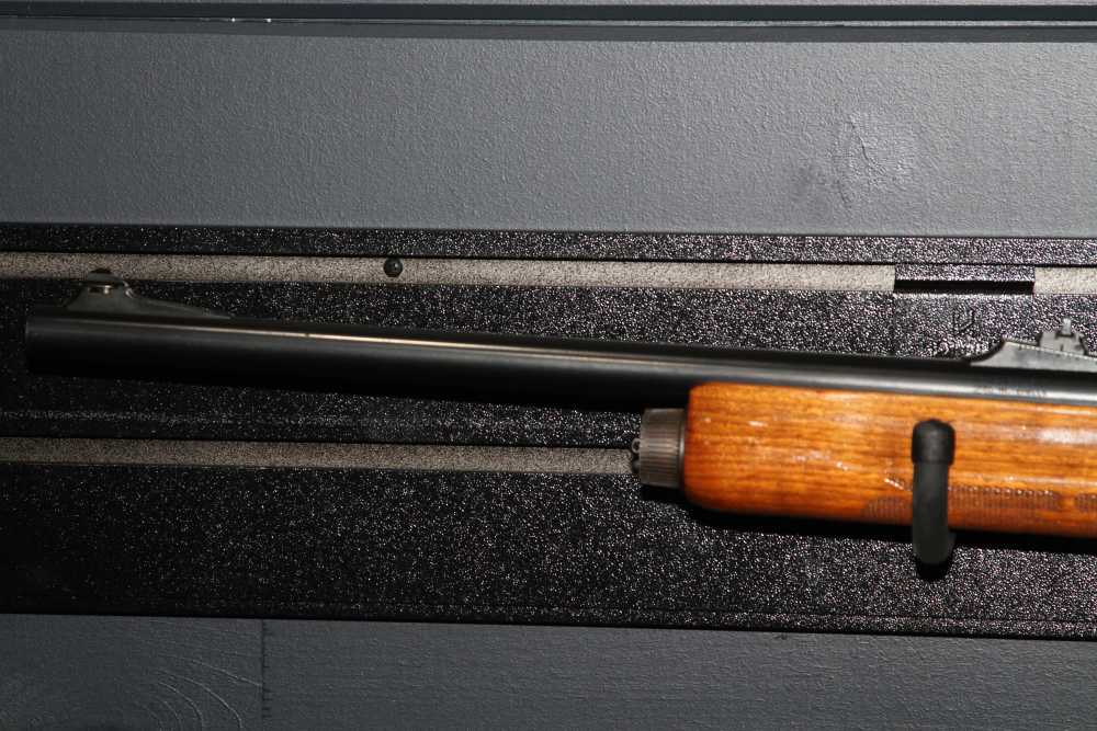 Remington Model 1100 12 GA – Engraved Receiver – Walnut – Deer/Slug Barrel -img-6