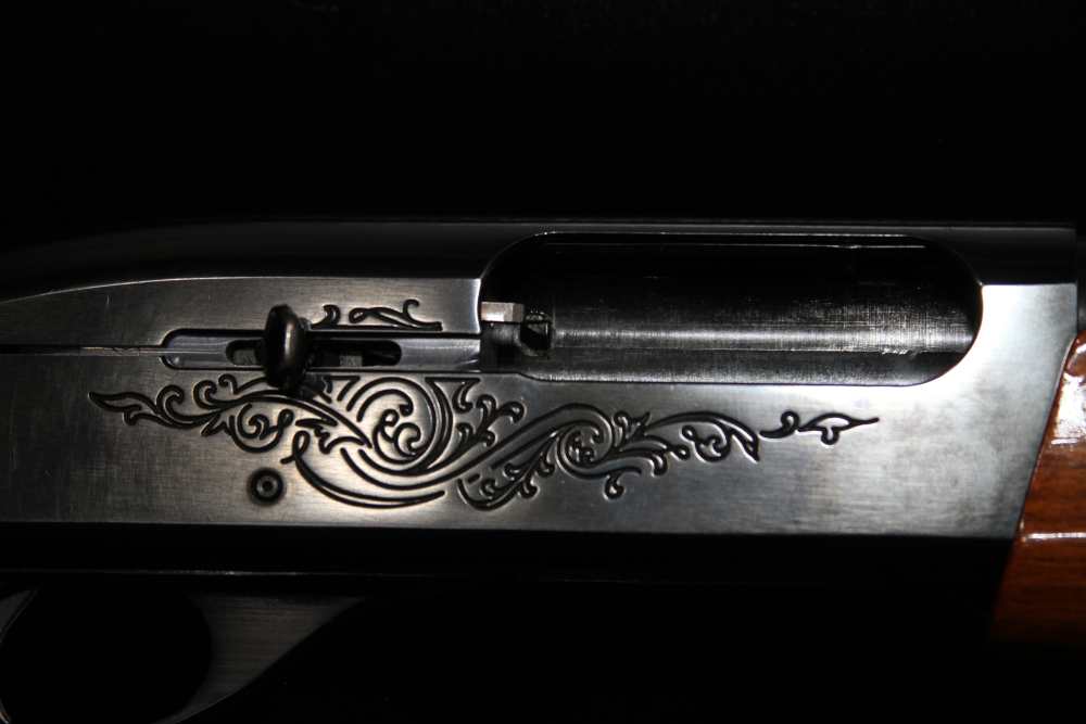 Remington Model 1100 12 GA – Engraved Receiver – Walnut – Deer/Slug Barrel -img-15