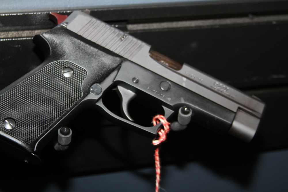 SIG Sauer P220-1 .45 ACP 1991 KB West German Matching Numbers Box Target-img-21