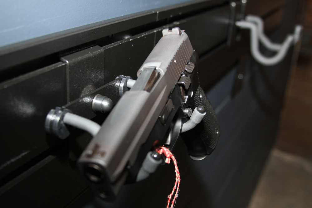 SIG Sauer P220-1 .45 ACP 1991 KB West German Matching Numbers Box Target-img-12