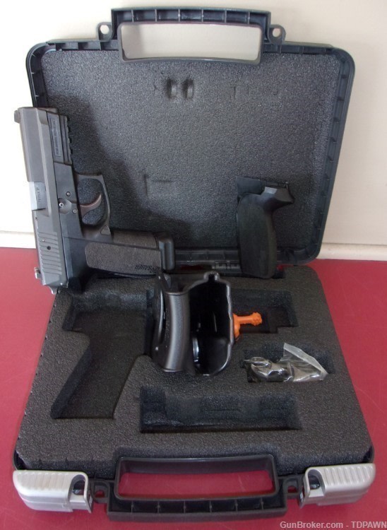 Sig Sauer Model SP2022 Pistol 9mm Semi-Auto 9x19 +Case, +Access.-img-6
