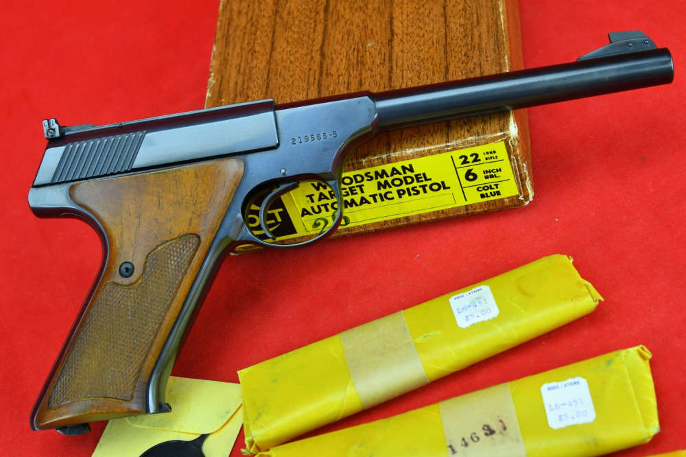 100% NIB 1966 Colt Woodsman .22 LR - *W/ Original Box + 4 mags*-img-2