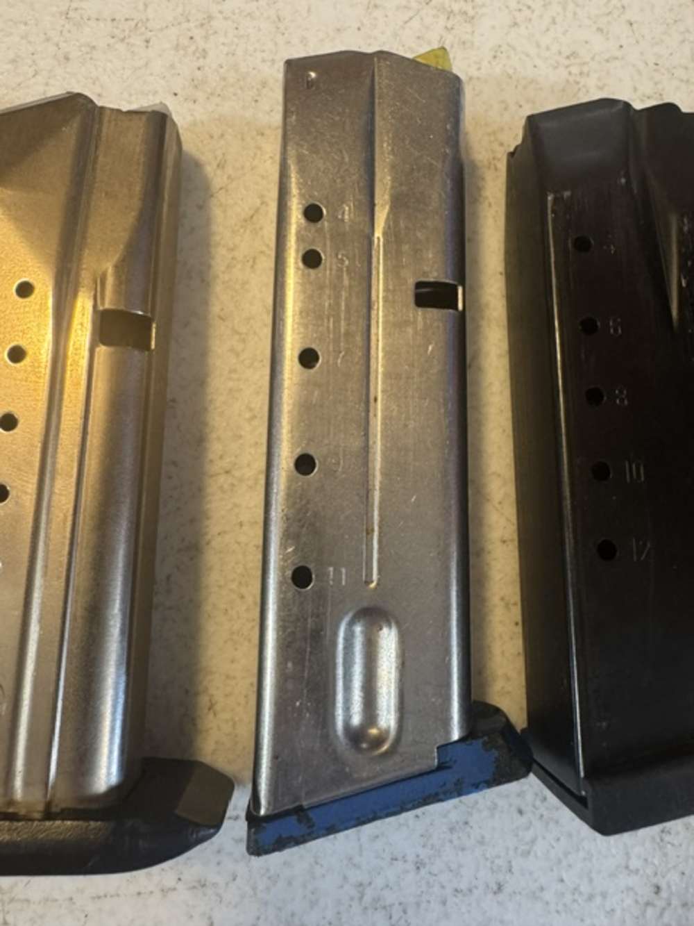 Lot of 6 Magazines, S&W, 4006, SW9, M&P40, 22A, Item P-644-img-3
