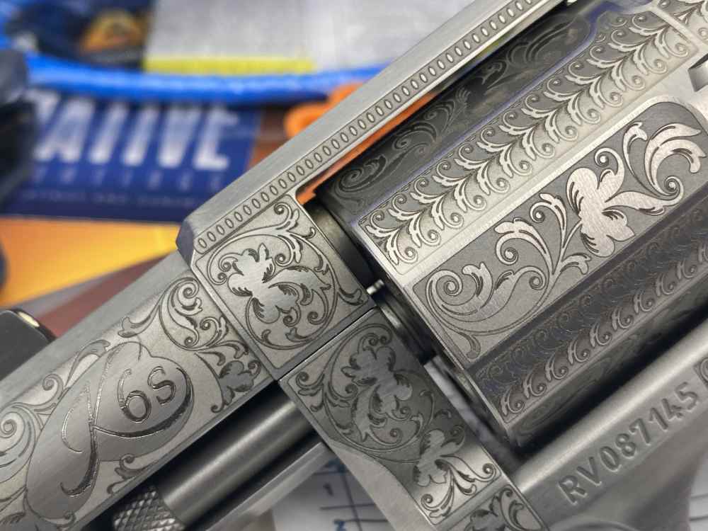 Kimber K6s .357 Magnum 2" Stainless *BEAUTIFUL LASER-ENGRAVED REVOLVER*-img-13