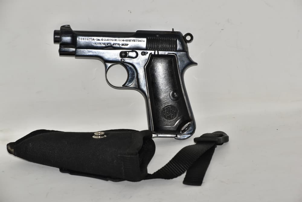 Beretta Model 1934 .380 ACP 1936-XIV Matching SN Possible Crown/RE Reblue?-img-0