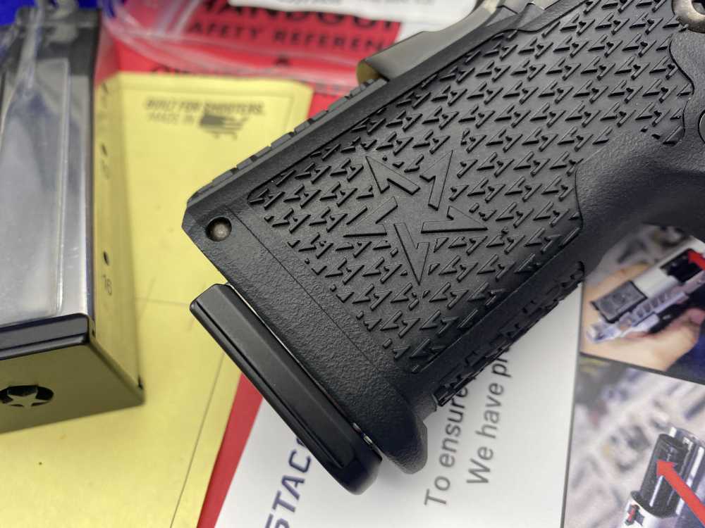 Staccato 2011 C2 9mm Black 3.9" *REDEFINING THE COMPACT CARRY GUN*-img-13