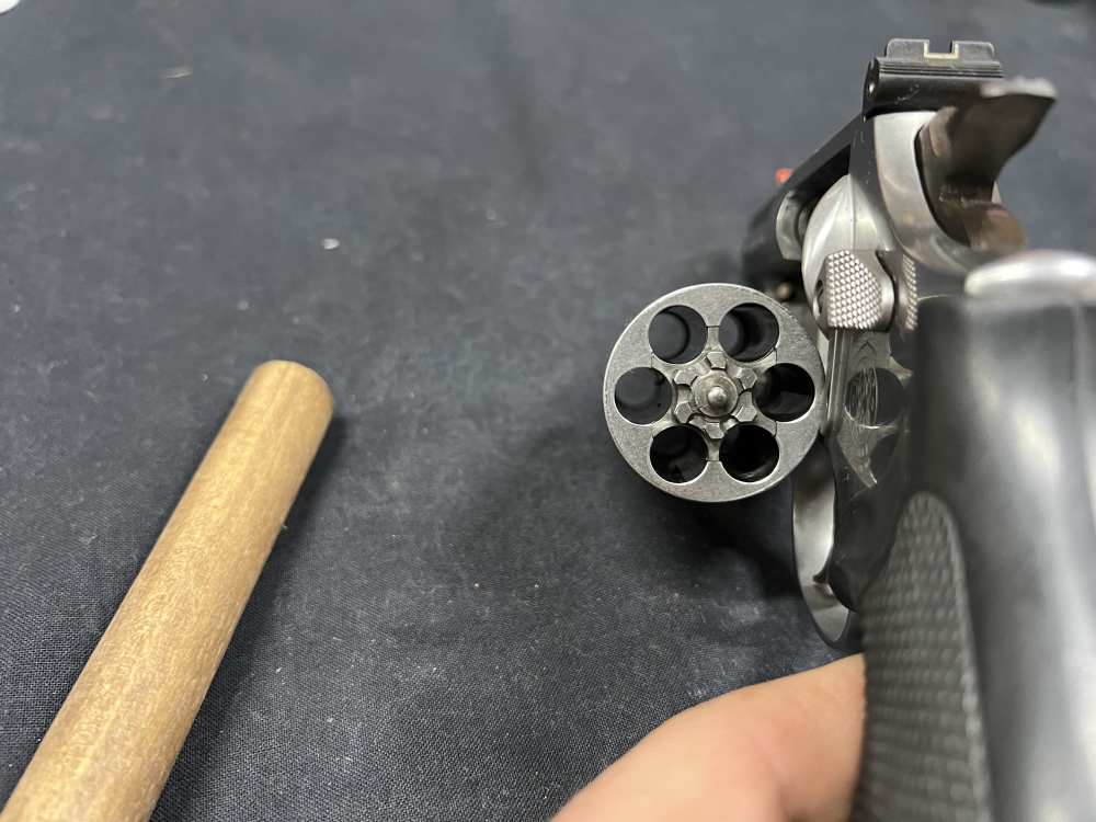 Smith and Wesson 66-5 Combat magnum 357 mag 2.5” bbl stainless 66 Revolver-img-14