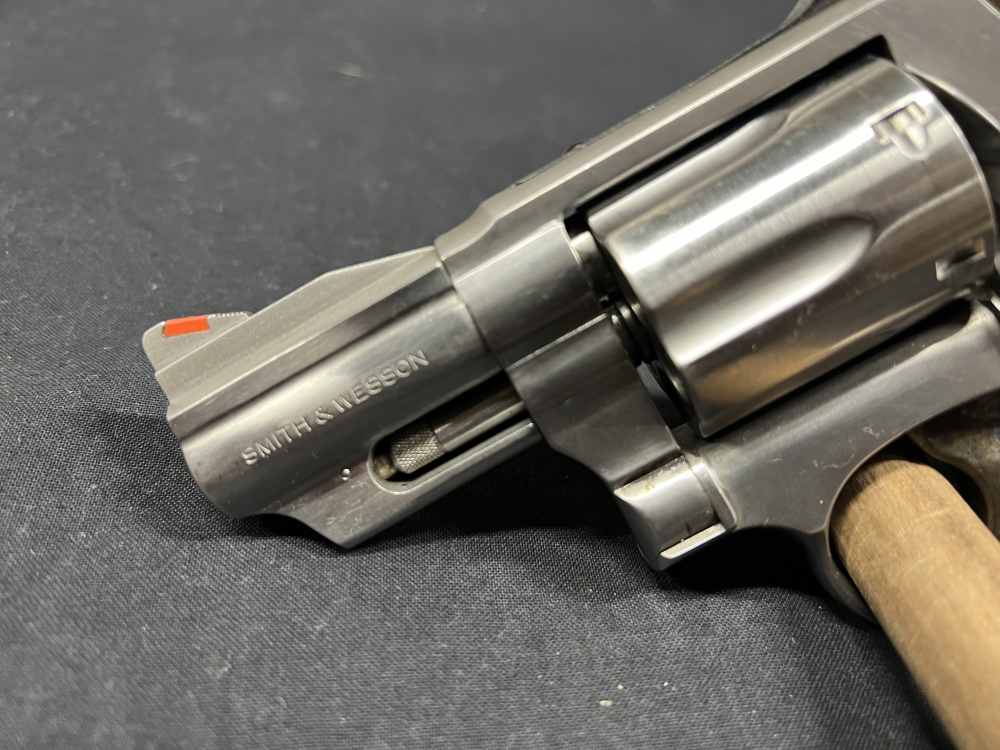 Smith and Wesson 66-5 Combat magnum 357 mag 2.5” bbl stainless 66 Revolver-img-4