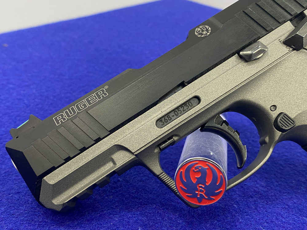 Ruger SR22 .22 LR Titanium Finish 3.5" *TWO-TONE FIBER OPTIC SIGHT*-img-6