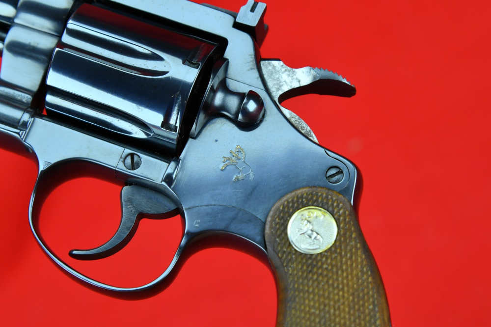 FINE 2-1/2" Colt Diamondback - Royal Blue - .38 Spl.-img-3