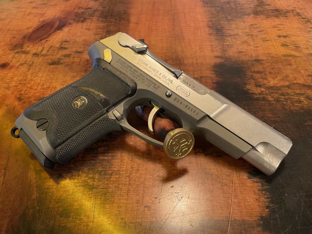Ruger P89 9mm Semi auto Pistol NICE -img-0
