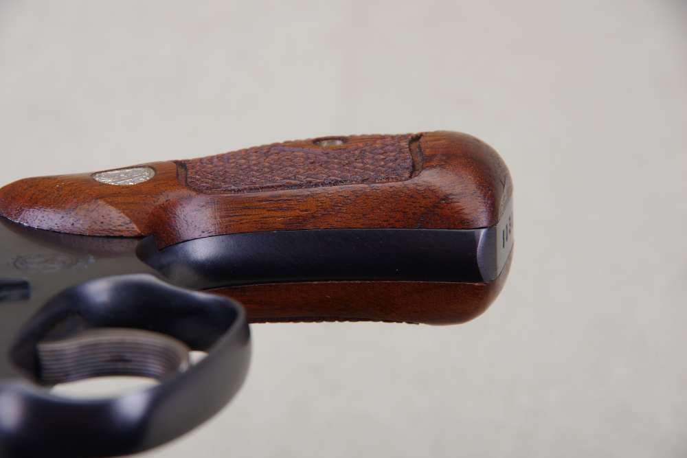 High Condition 1954 S&W 22/32 Kit Gun 22 LR 4'' 99% with Original Box -img-33