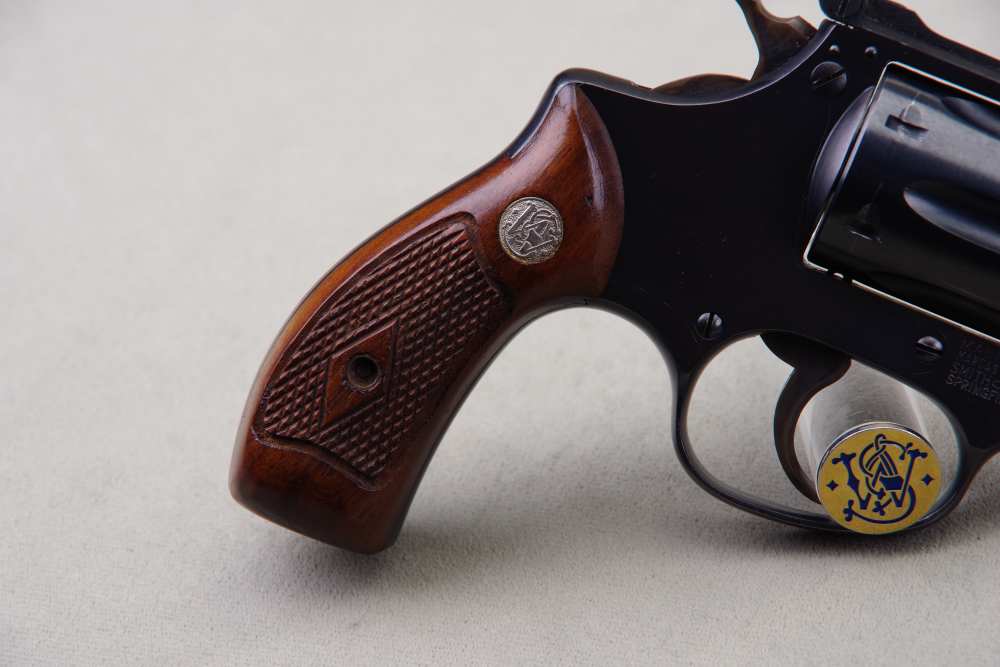 High Condition 1954 S&W 22/32 Kit Gun 22 LR 4'' 99% with Original Box -img-20