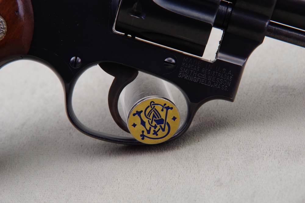 High Condition 1954 S&W 22/32 Kit Gun 22 LR 4'' 99% with Original Box -img-19