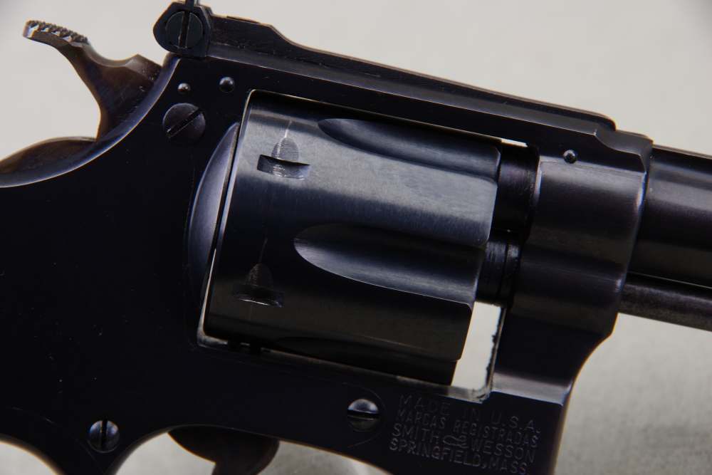 High Condition 1954 S&W 22/32 Kit Gun 22 LR 4'' 99% with Original Box -img-17