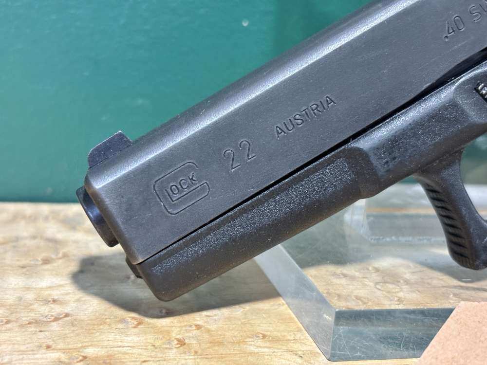 Glock G22 Gen 4 22 G4 .40 S&W Full Size Glock -img-4