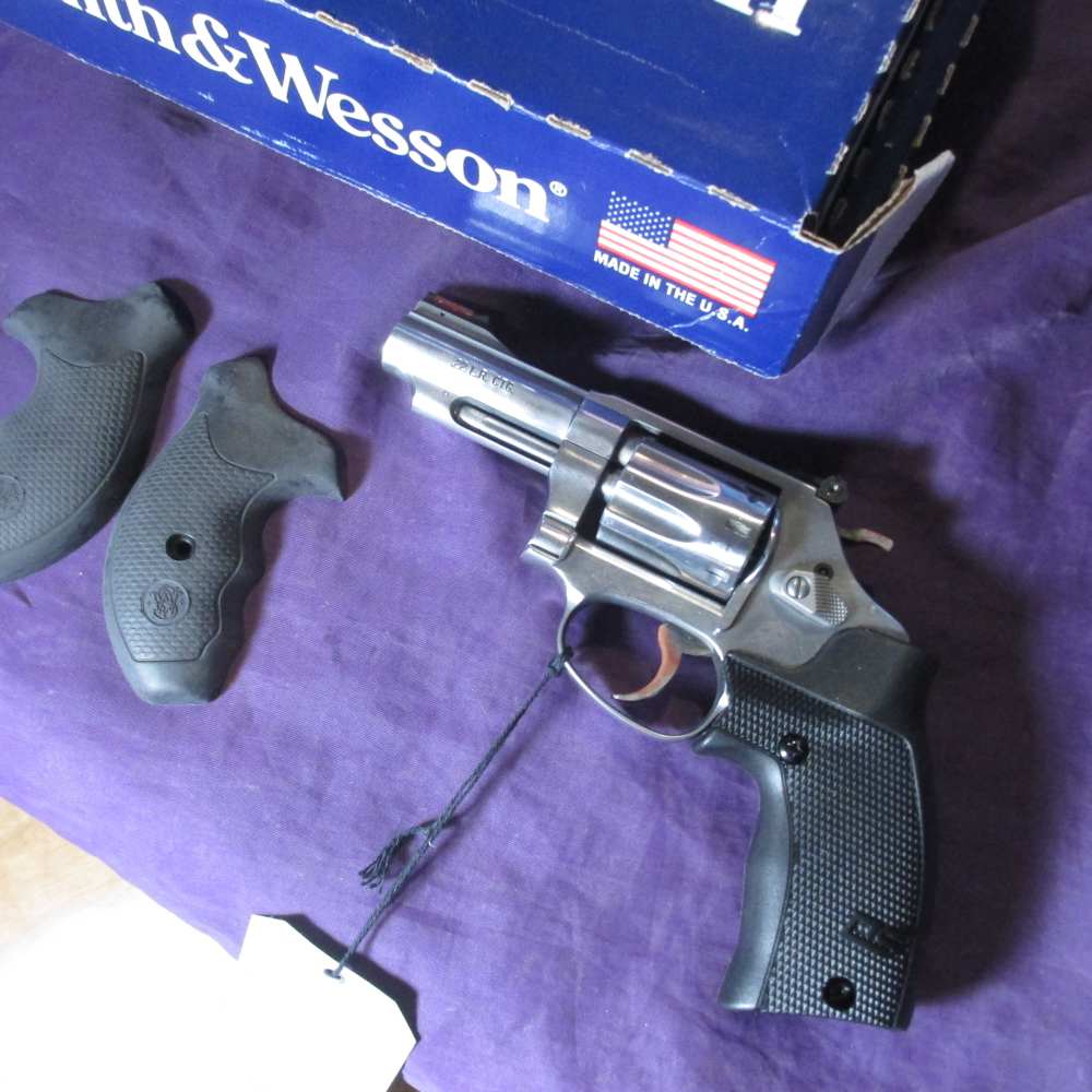 S&W M63-5 with Crimsom Trace Grips-img-0