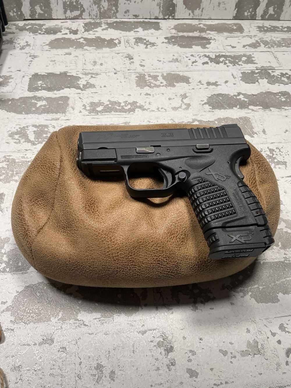! VERY NICE, Springfield Armory, XD-S, .45ACP, Full Kit !-img-2