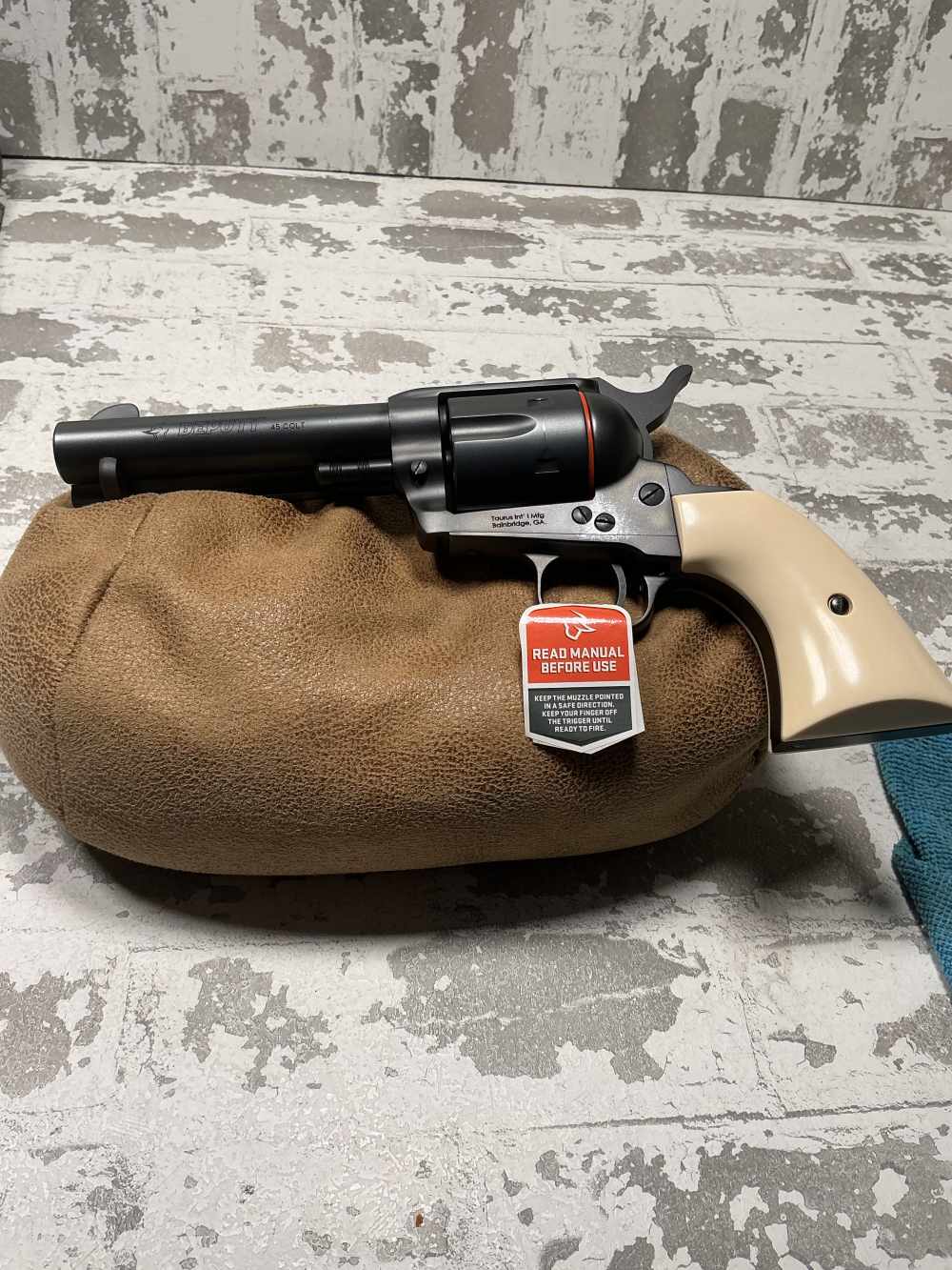 Taurus .45 -img-2