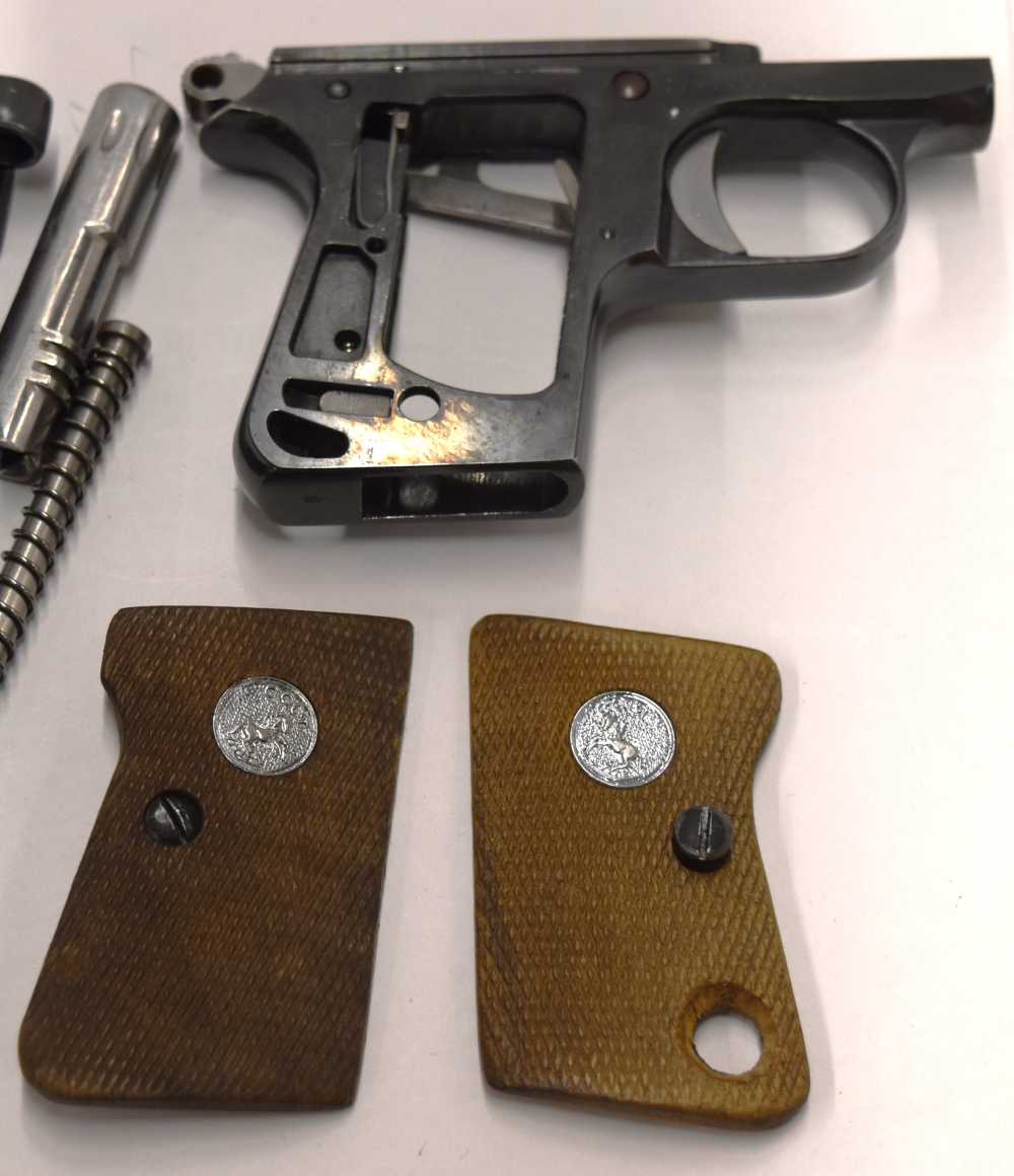 Colt Automatic Junior Colt 1971 25 ACP Box JR Pocket Gun-img-9