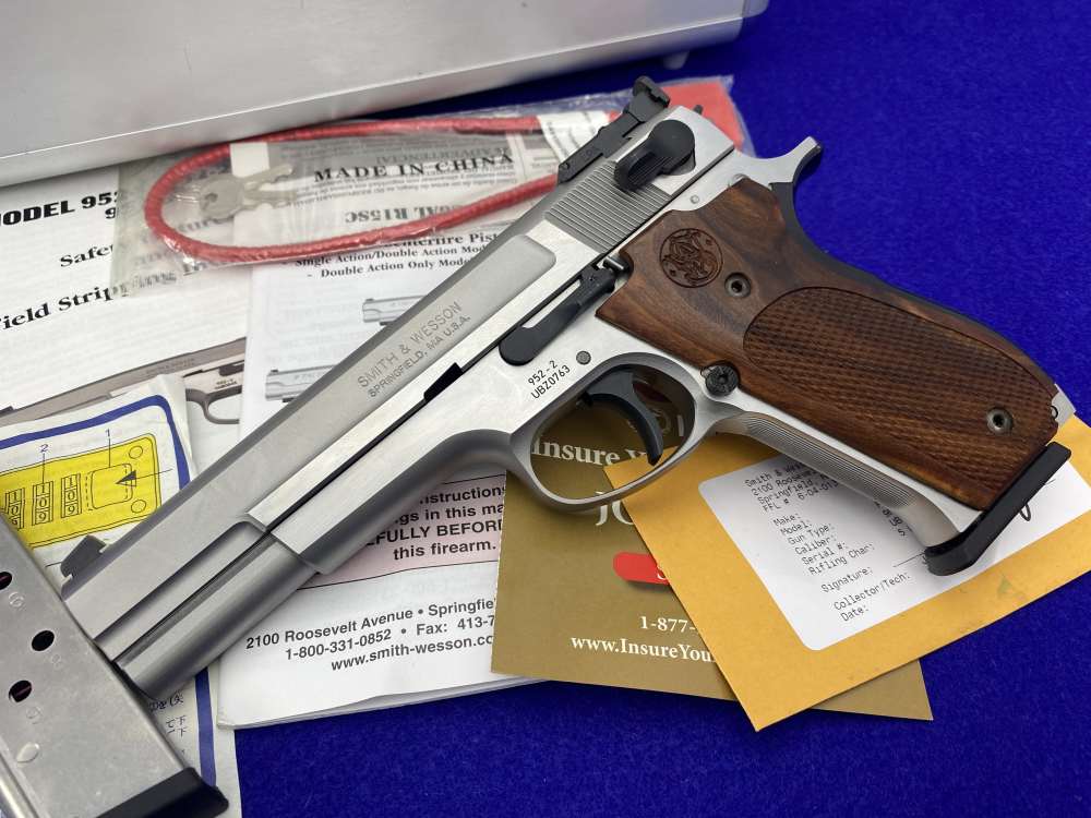 2009 Smith Wesson 952-2 9mm Blue 5" *LIMITED EDITION PERFORMANCE CENTER*-img-0