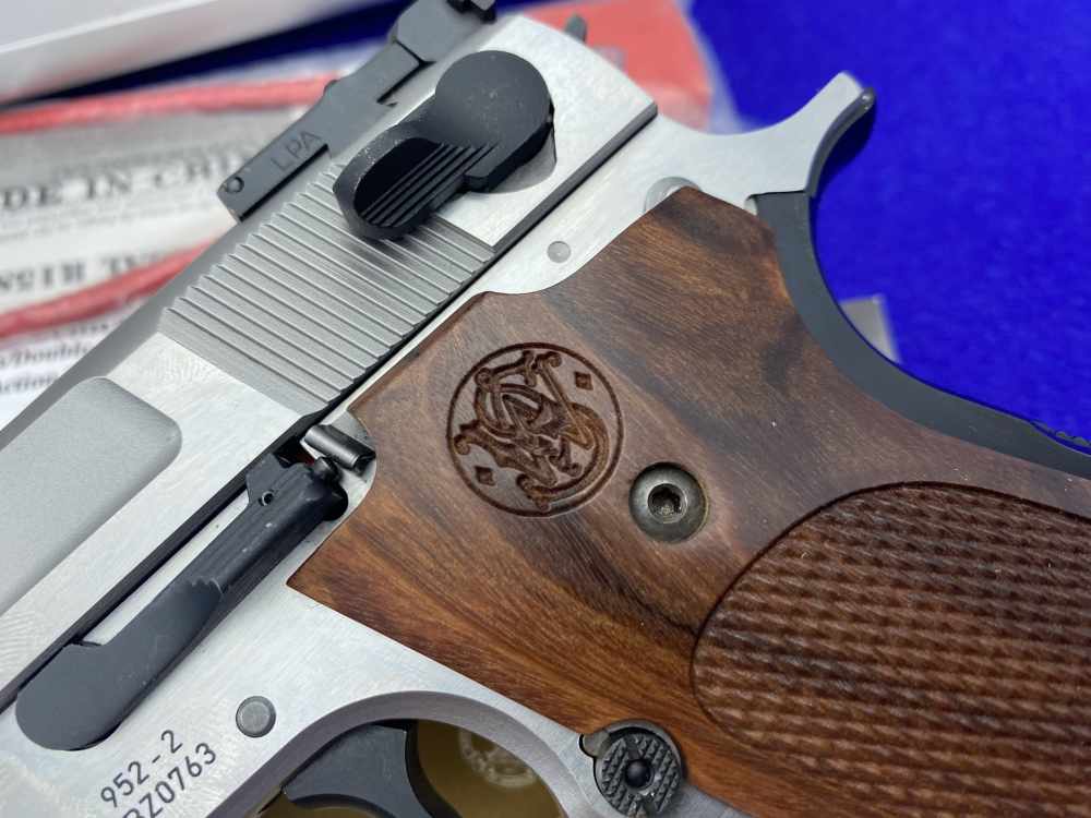 2009 Smith Wesson 952-2 9mm Blue 5" *LIMITED EDITION PERFORMANCE CENTER*-img-6