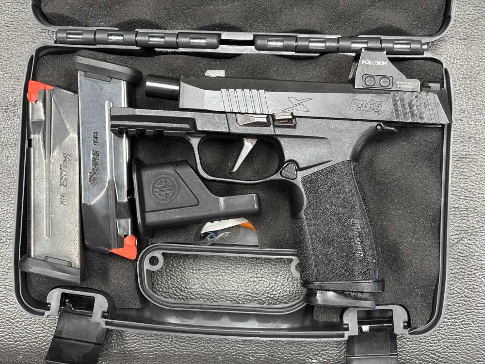 SIG SAUER P365X COMP W/ OPTIC AND 3 MAGAZINES. NO RESERVE -img-0