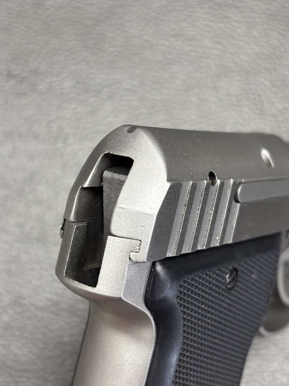 AMT BACKUP 45 ACP STAINLESS SEMIAUTOMATIC. NO RESERVE -img-3