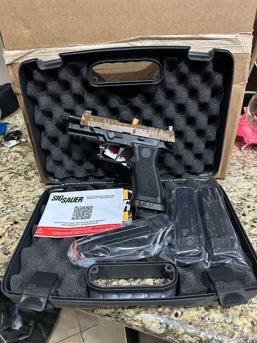 Sig Sauer P320 X-Carry Legion Snakebite Tacops 9MM 21+1, 4 Mags-img-1