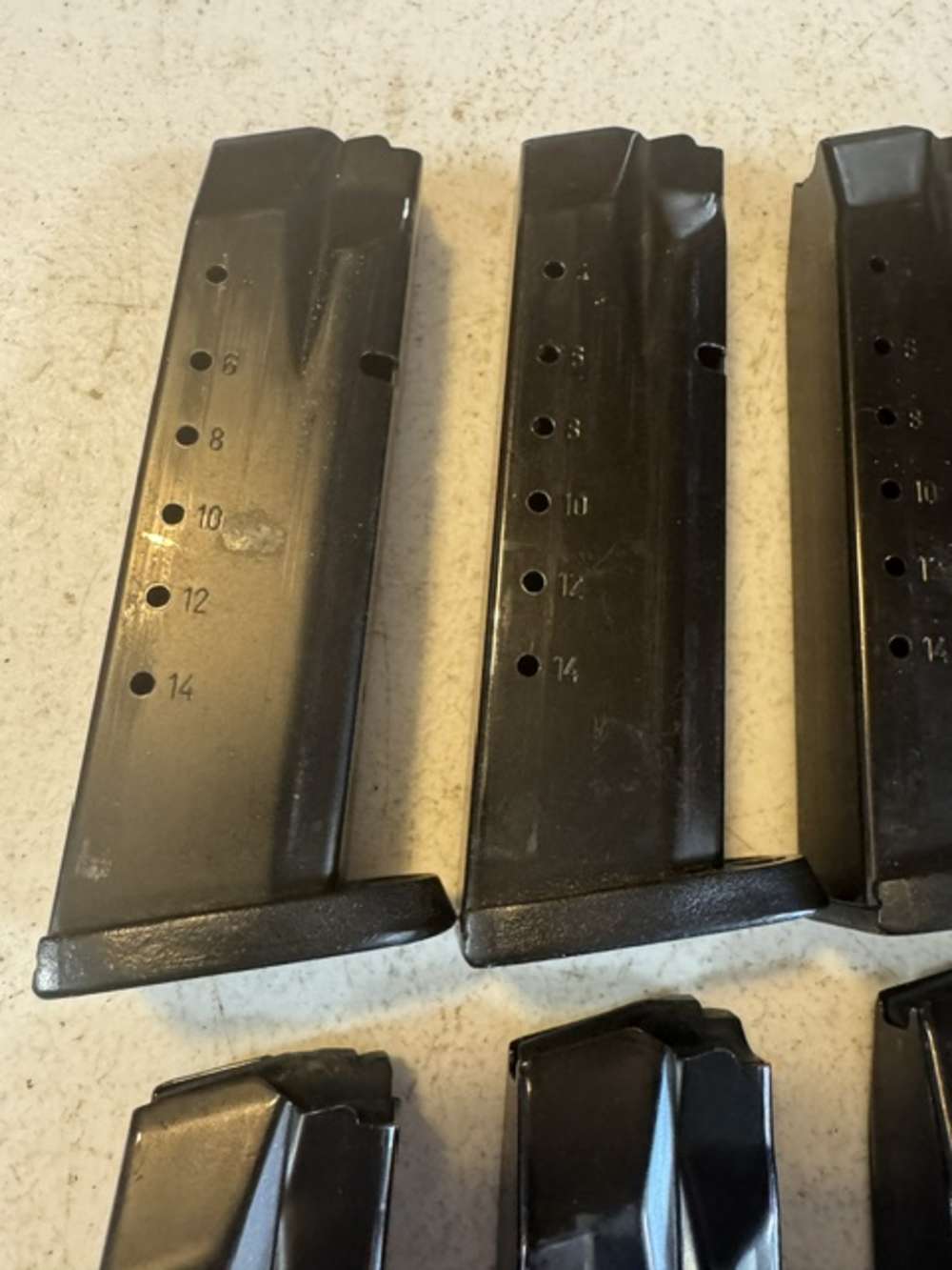 Lot of 8, S&W M&P40, 15 Round, 40S&W/.357, Magazines, Item P-645-img-1
