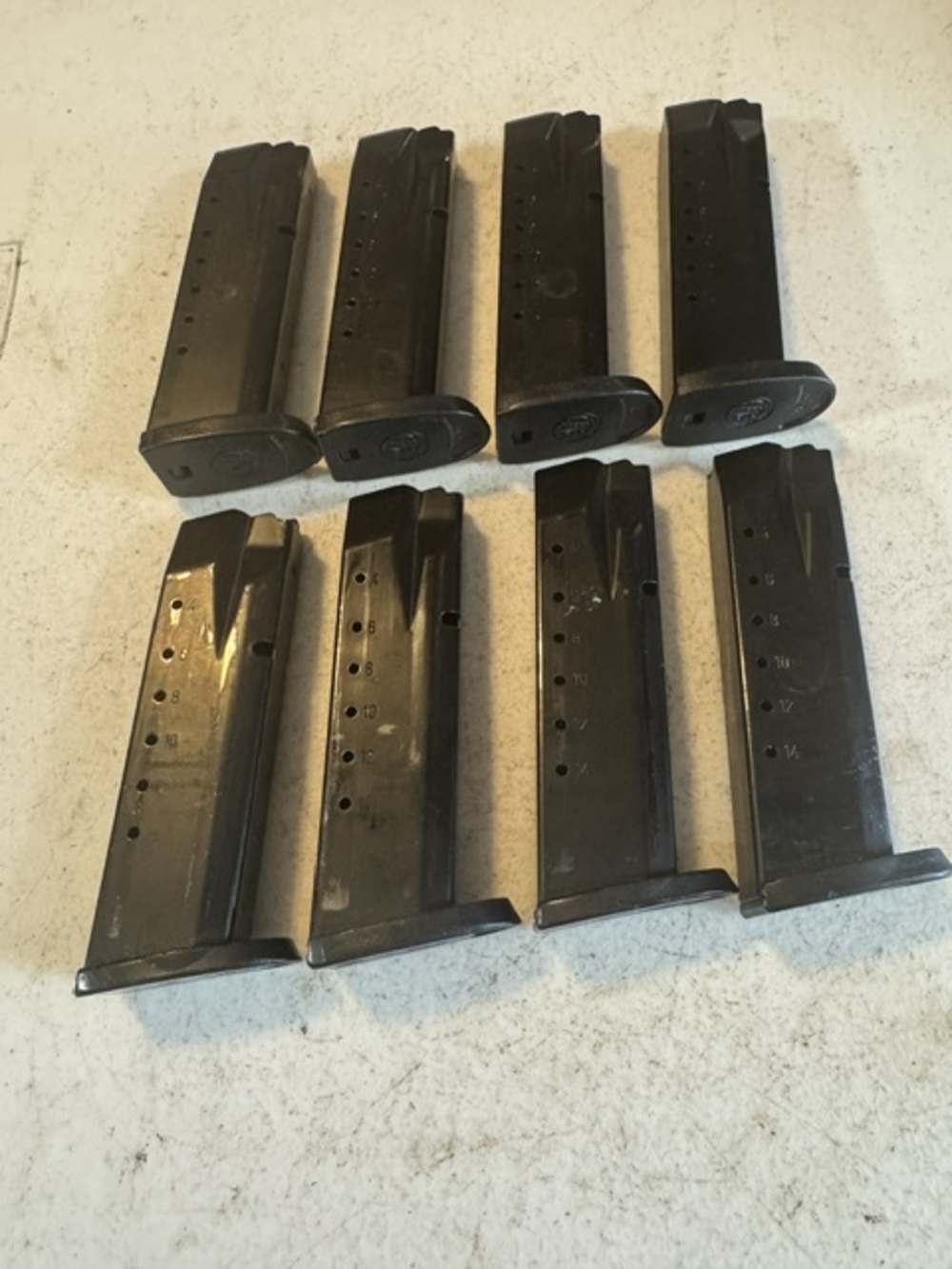 Lot of 8, S&W M&P40, 15 Round, 40S&W/.357, Magazines, Item P-645-img-0