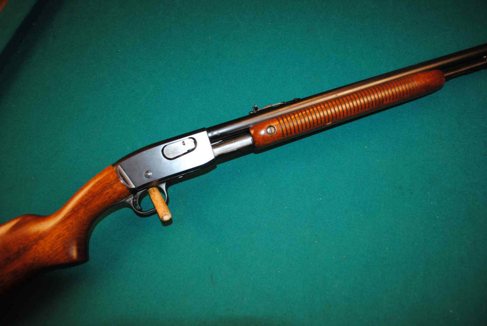 Remington Model 121 Fieldmaster 22 S/L/LR Pump mfg 1942 C&R-img-5
