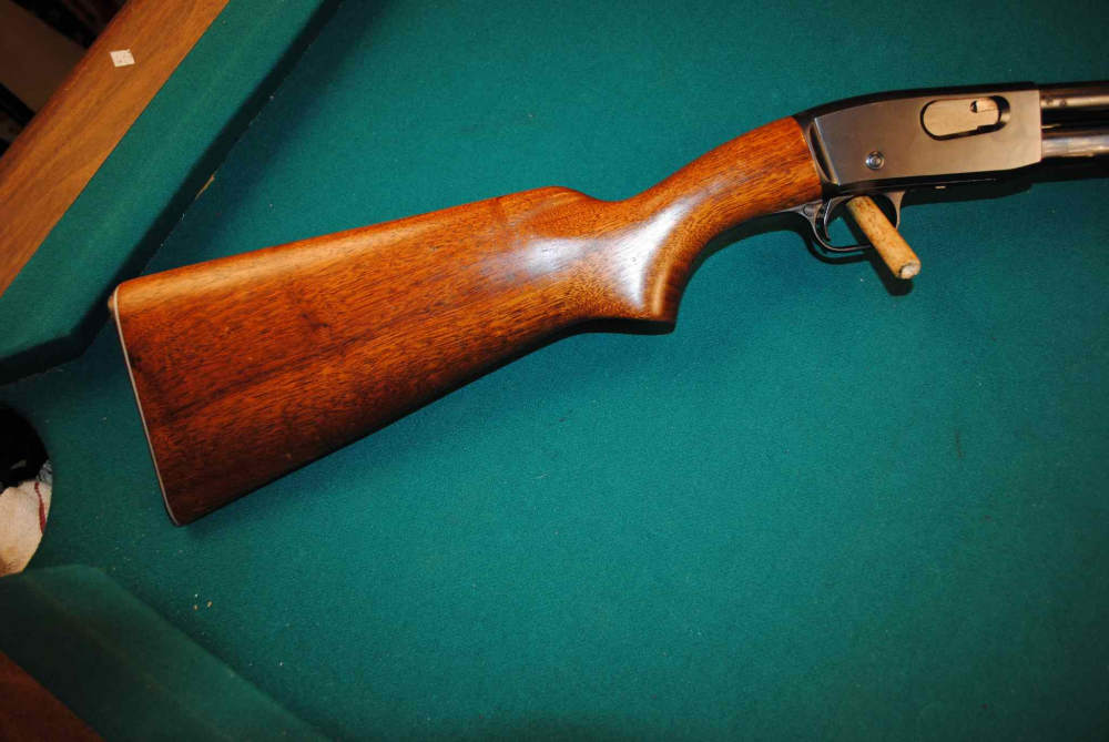 Remington Model 121 Fieldmaster 22 S/L/LR Pump mfg 1942 C&R-img-4