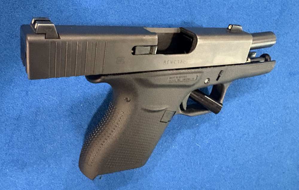 Glock 43 | 9mm | Semi Auto with Many Holsters -img-6