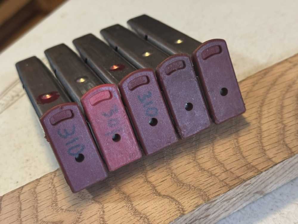 Lot of 5, S&W, 4006, 11 Round, 40S&W, Red Base, Magazines, Item P-647-img-8